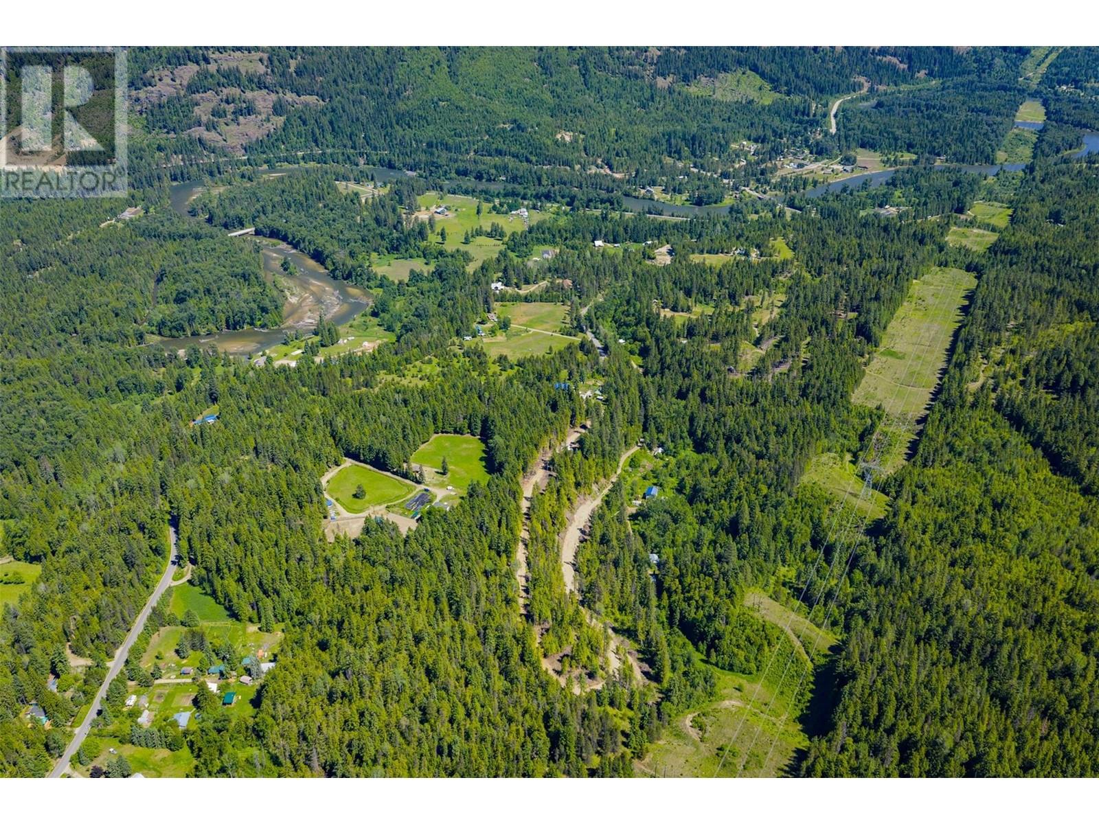 3945 Saunders Road, Passmore, British Columbia  V0G 2J0 - Photo 29 - 10349706