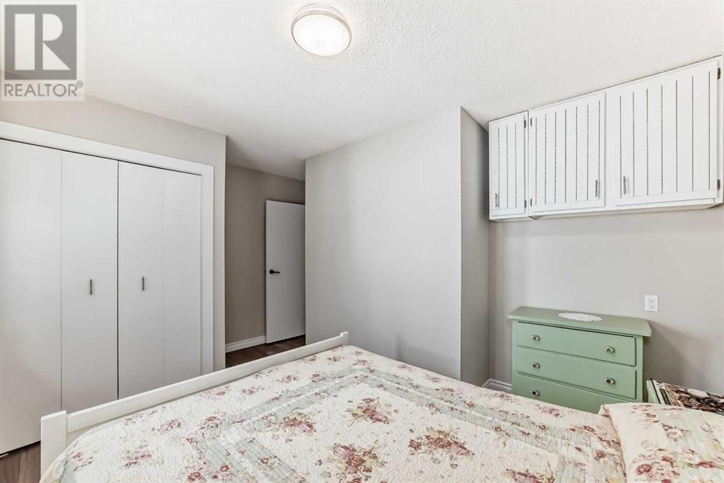 19 Cedardale Hill Sw, Calgary, Alberta  t2w 5a6 - Photo 24 - A2215723