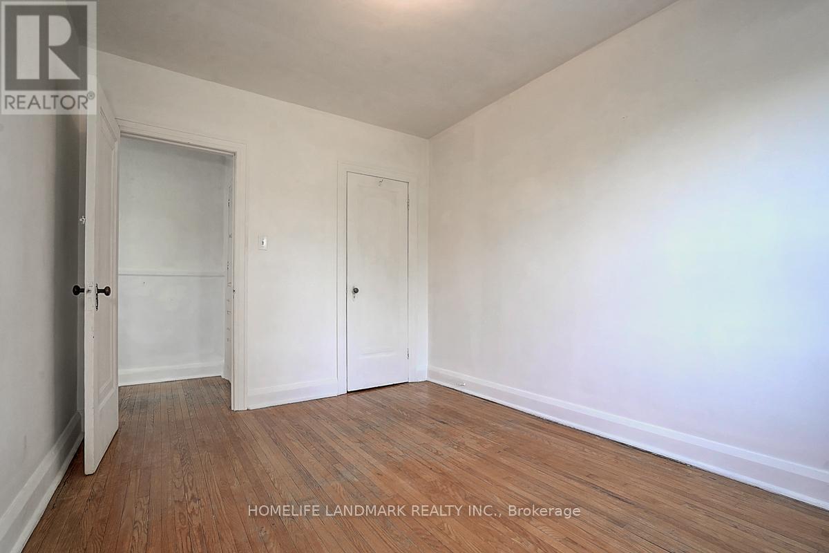 149 Euclid Avenue, Toronto, Ontario  M6J 2J8 - Photo 21 - C12200981