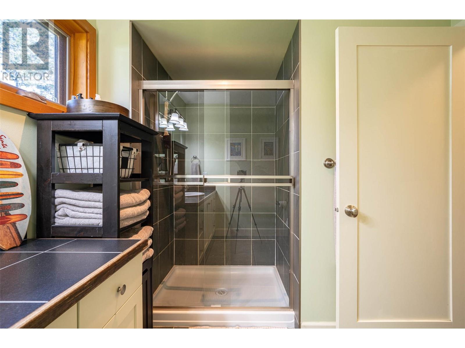 9845 Eastside Road Unit# 69, Vernon, British Columbia  V1H 1Z2 - Photo 32 - 10350307