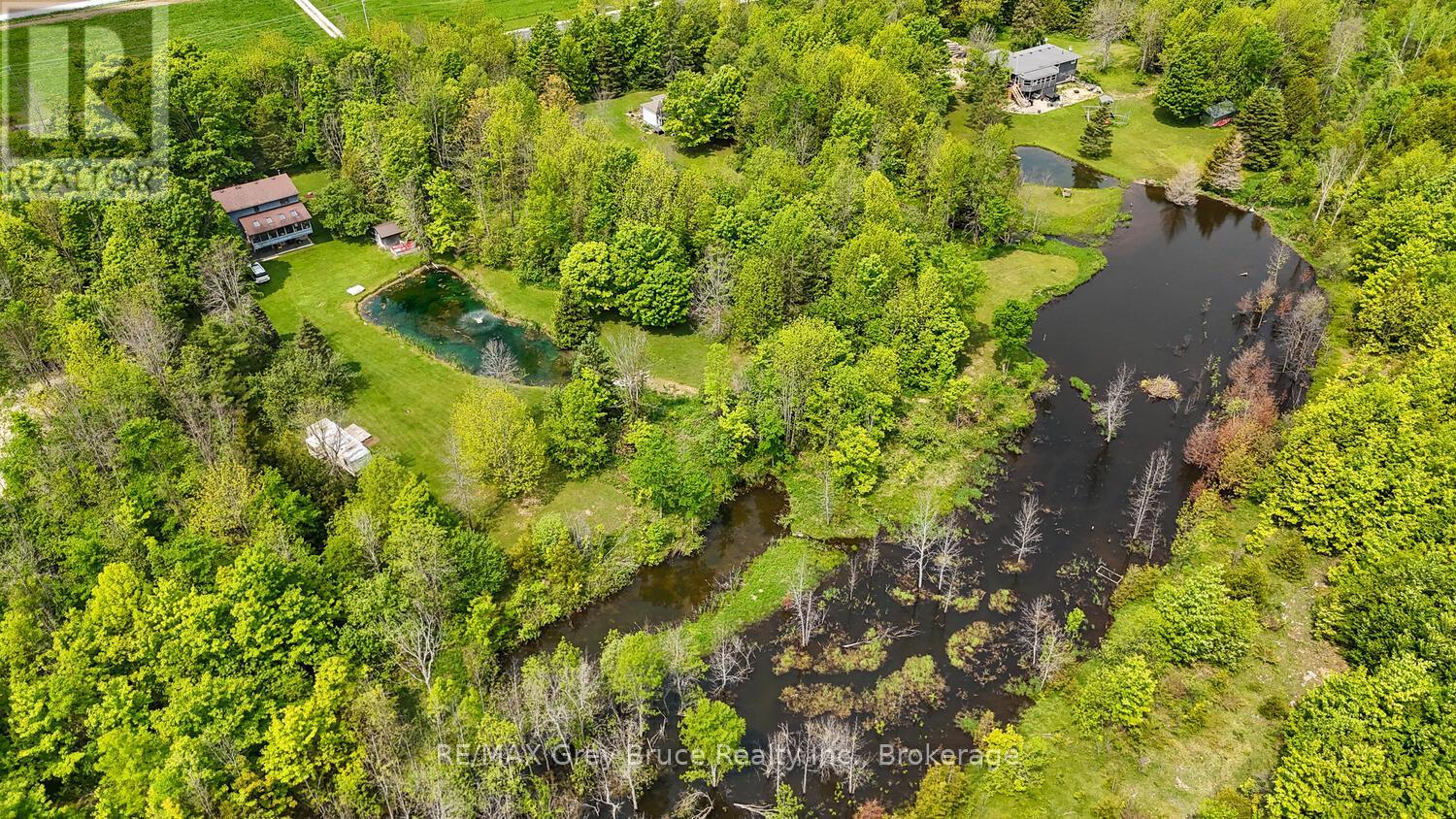 1033 Bruce Road 9, South Bruce Peninsula, Ontario  N0H 2T0 - Photo 42 - X12202361