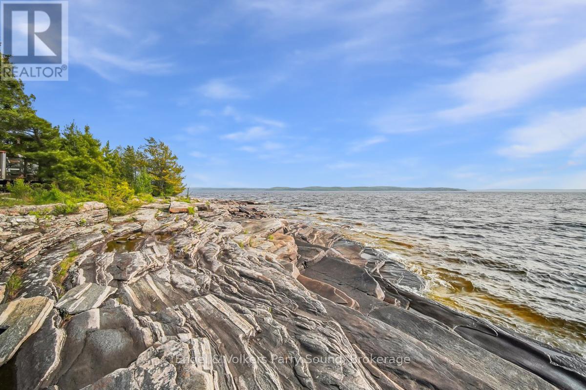 1 Three Tree Island, Mcdougall, Ontario  P0G 1G0 - Photo 31 - X12202395
