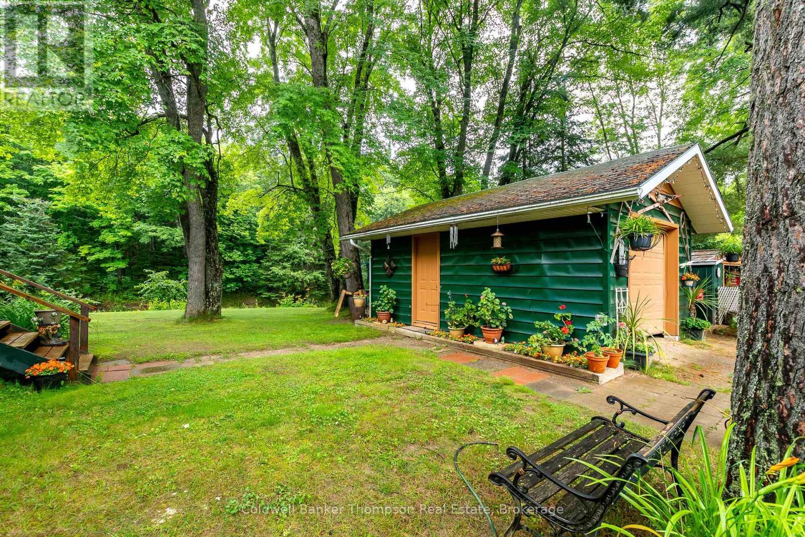 157 Groeger Road, Huntsville, Ontario  P1H 2J4 - Photo 32 - X12202429