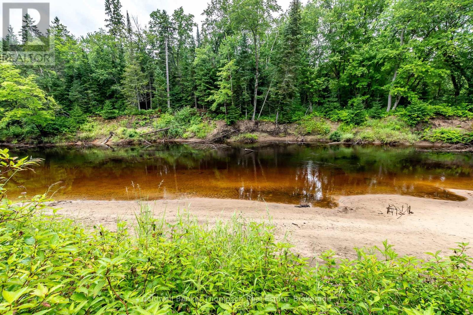 157 Groeger Road, Huntsville, Ontario  P1H 2J4 - Photo 4 - X12202429