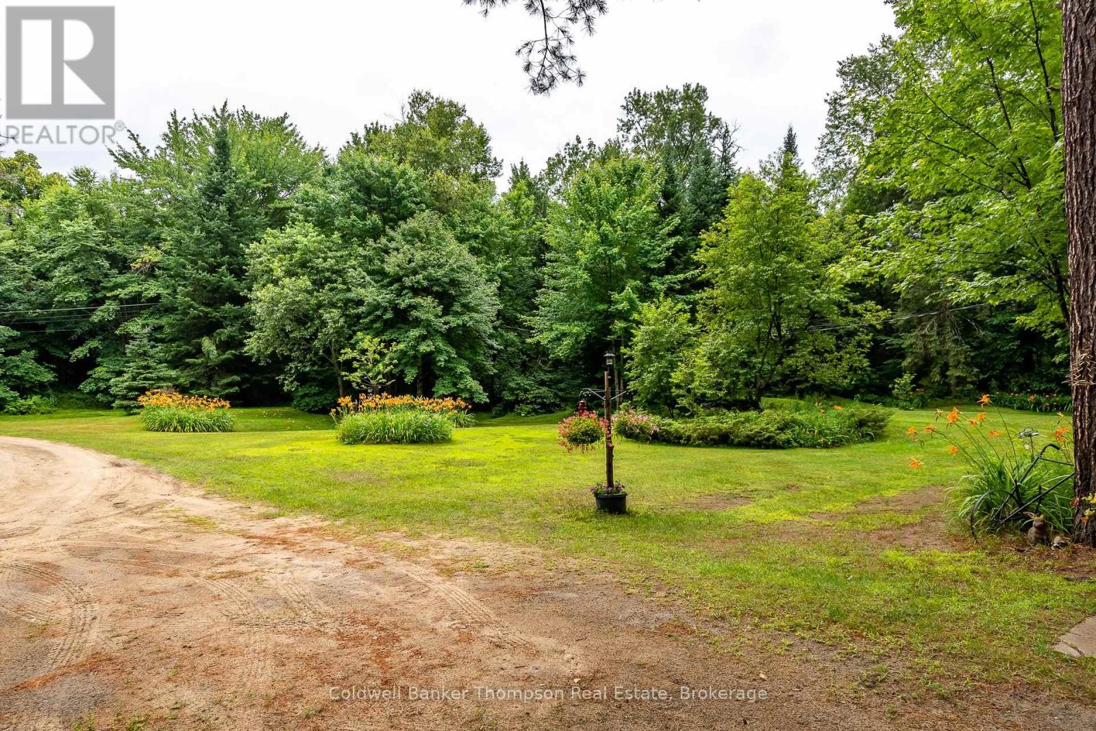 157 Groeger Road, Huntsville, Ontario  P1H 2J4 - Photo 41 - X12202429