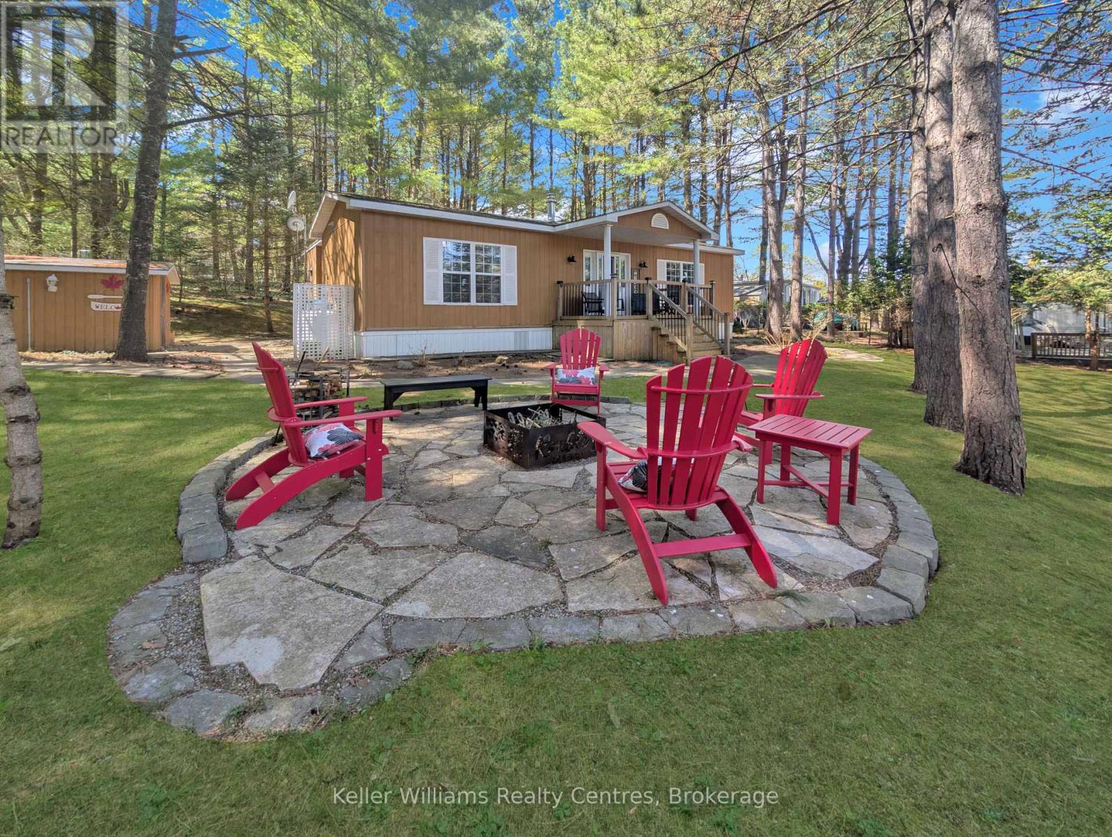 M9 - 13 Southline Avenue, Huron-Kinloss, Ontario  N2Z 2X5 - Photo 1 - X12202449