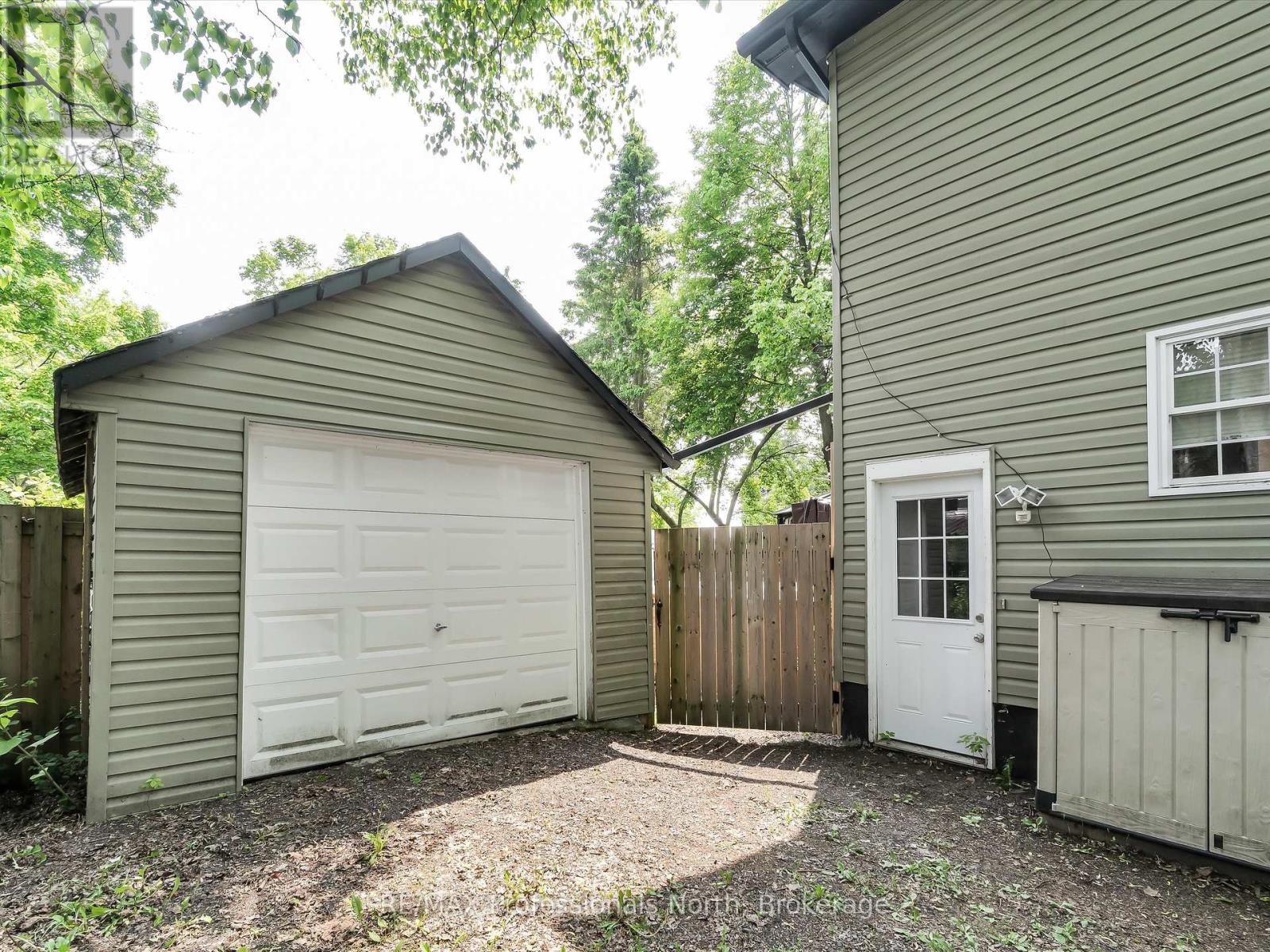 74 Taylor Road, Bracebridge, Ontario  P1L 1J2 - Photo 21 - X12202462