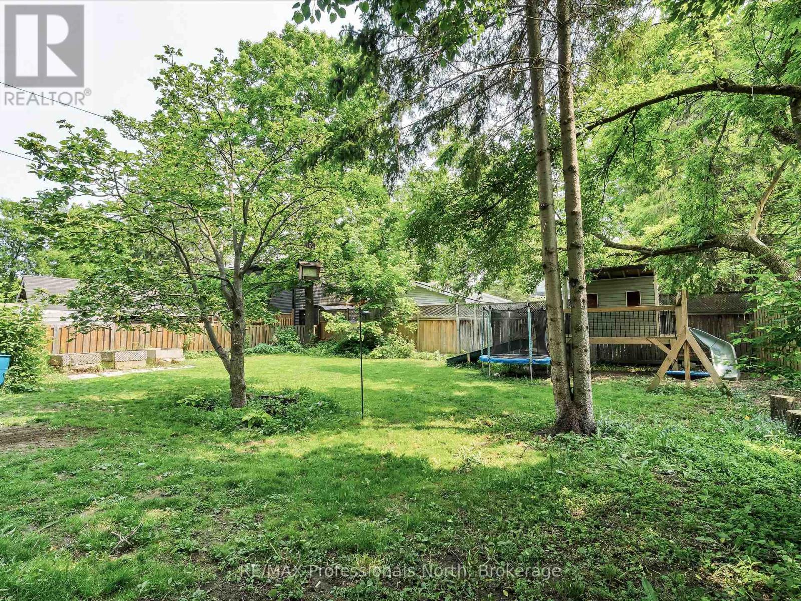 74 Taylor Road, Bracebridge, Ontario  P1L 1J2 - Photo 26 - X12202462
