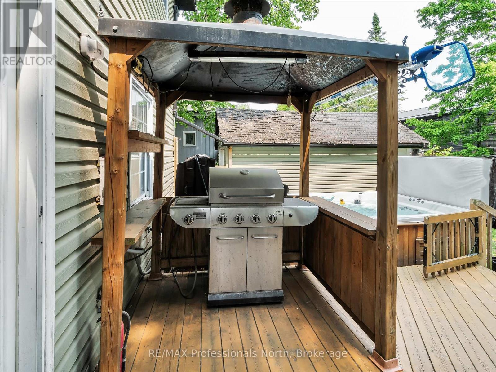 74 Taylor Road, Bracebridge, Ontario  P1L 1J2 - Photo 29 - X12202462