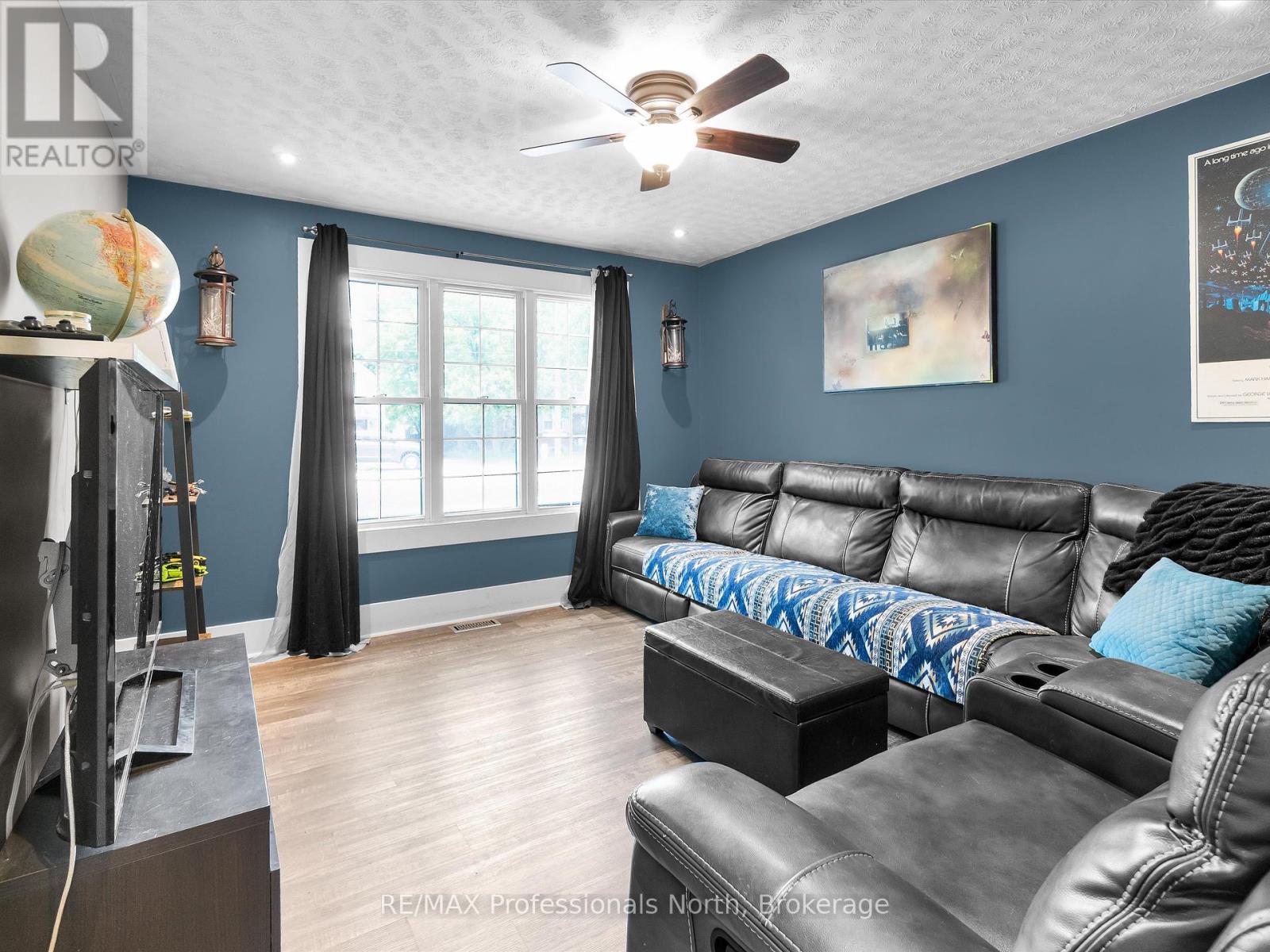 74 Taylor Road, Bracebridge, Ontario  P1L 1J2 - Photo 8 - X12202462