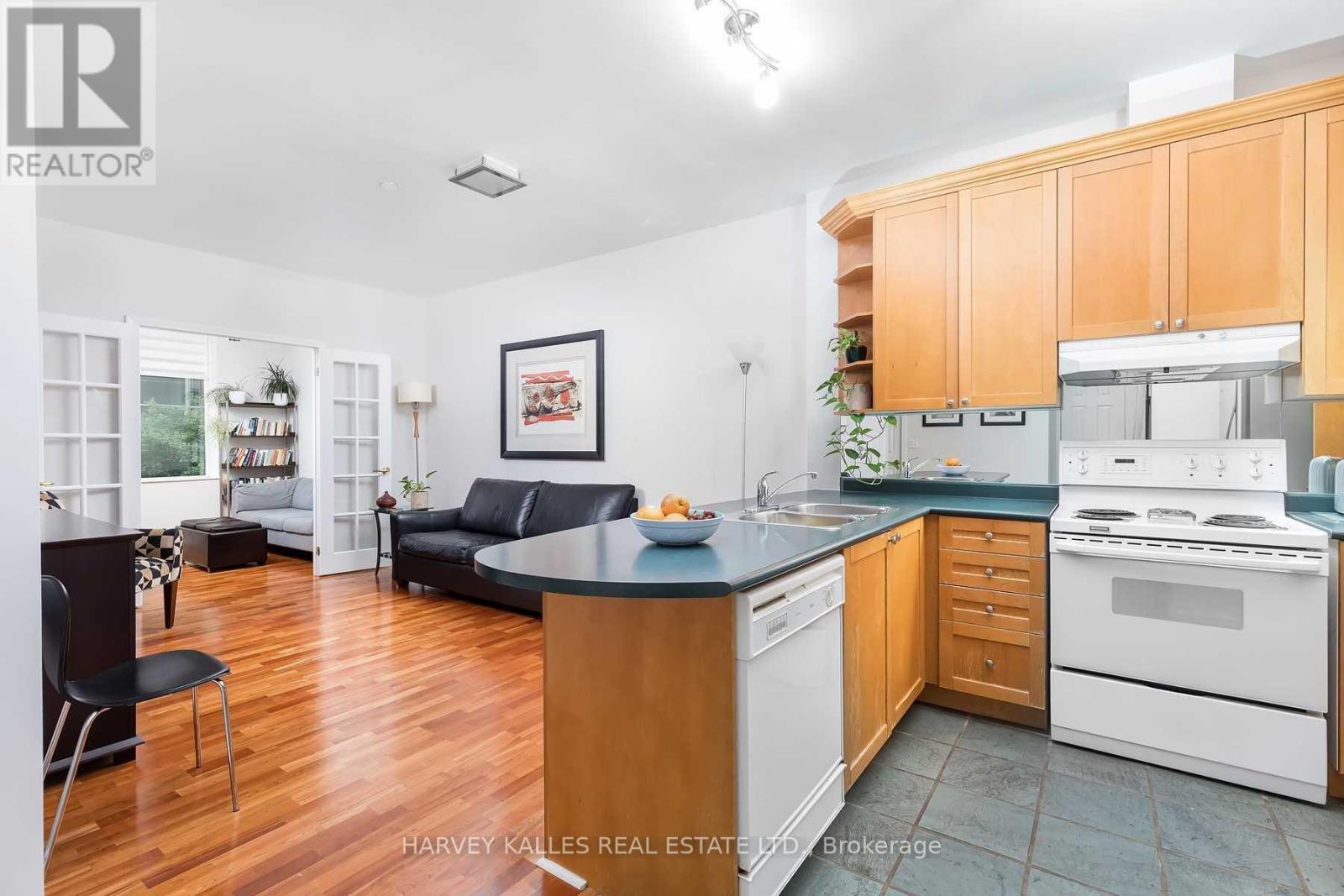 214 - 980 Yonge Street, Toronto, Ontario  M4W 3V8 - Photo 13 - C12202316