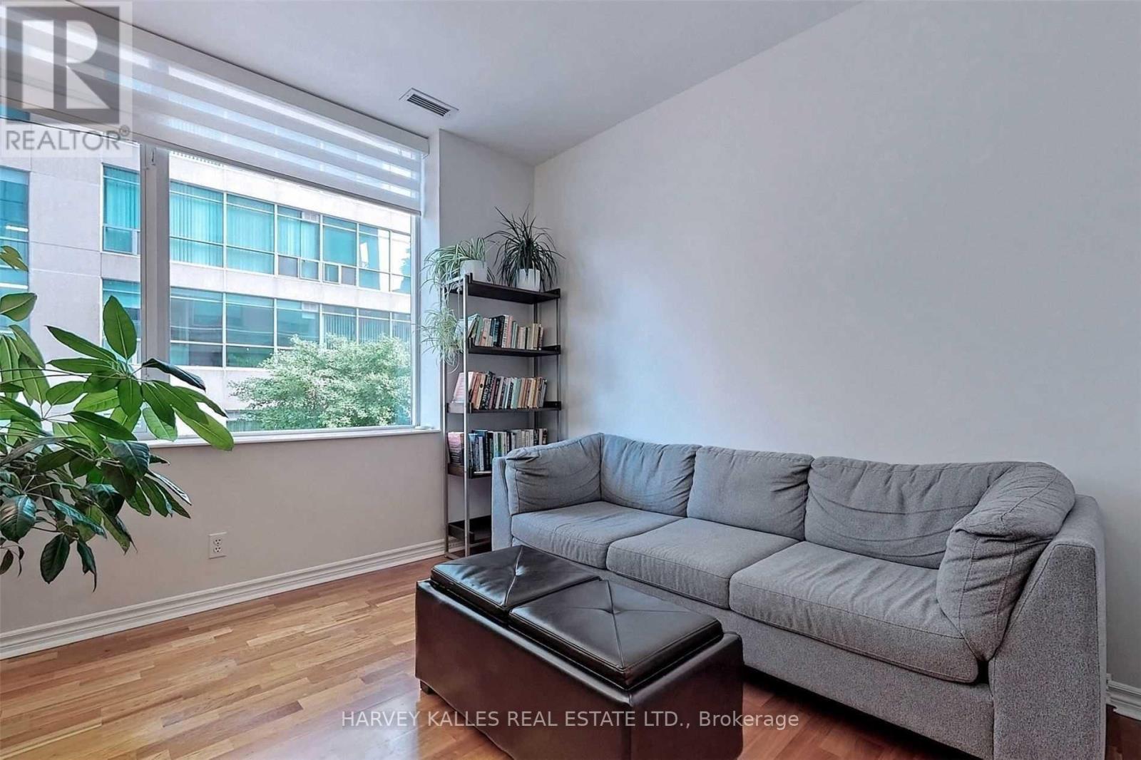 214 - 980 Yonge Street, Toronto, Ontario  M4W 3V8 - Photo 8 - C12202316