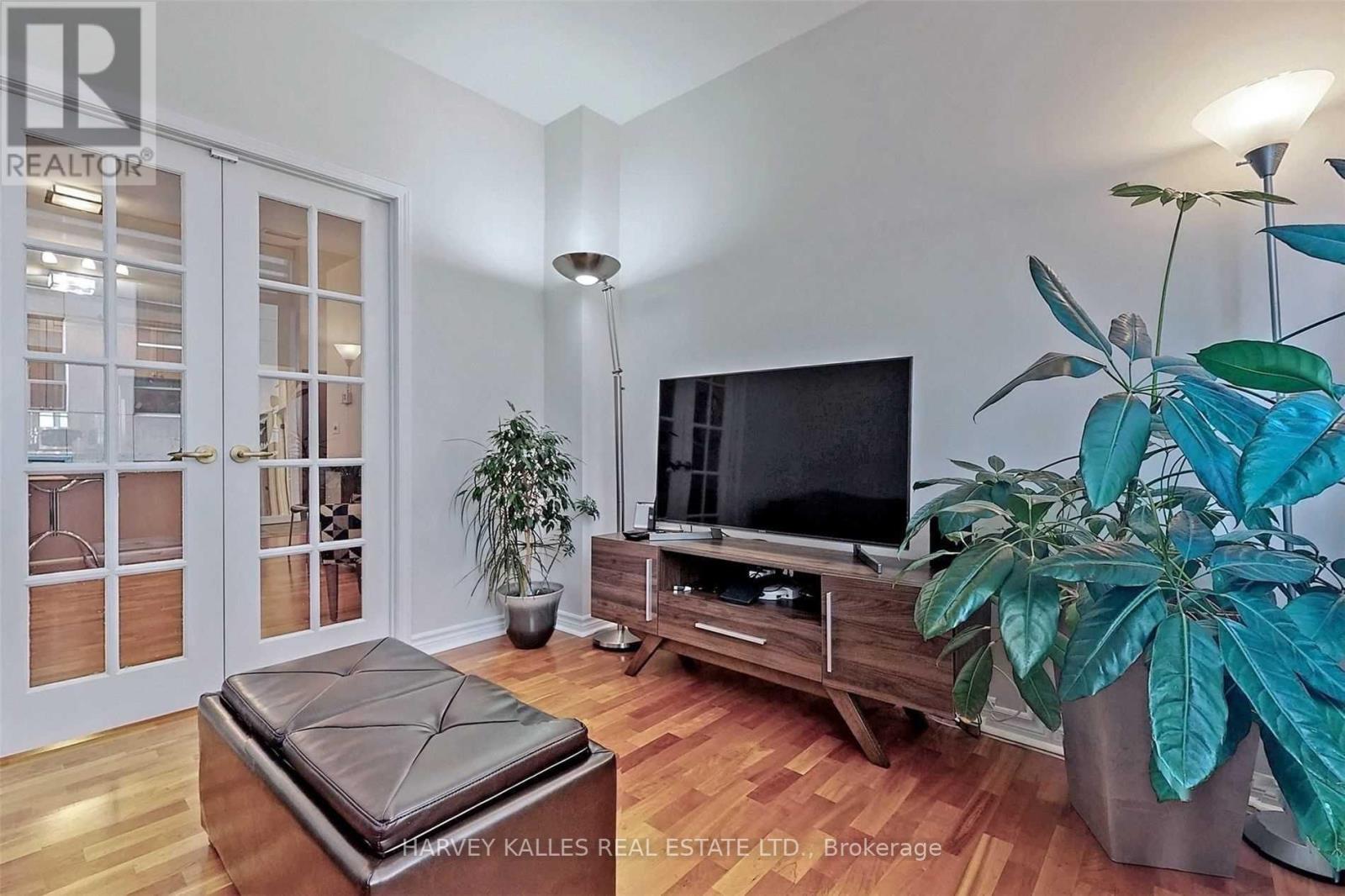 214 - 980 Yonge Street, Toronto, Ontario  M4W 3V8 - Photo 9 - C12202316