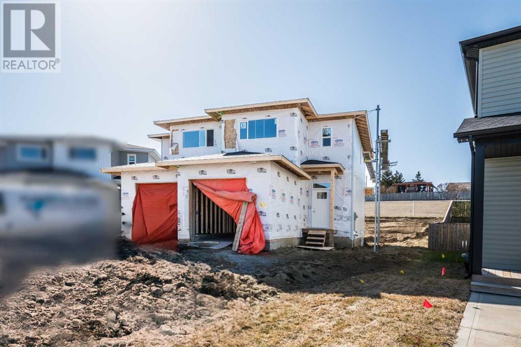33 Pinnacle Close, Blackfalds, Alberta  T4M 0M3 - Photo 1 - A2206611