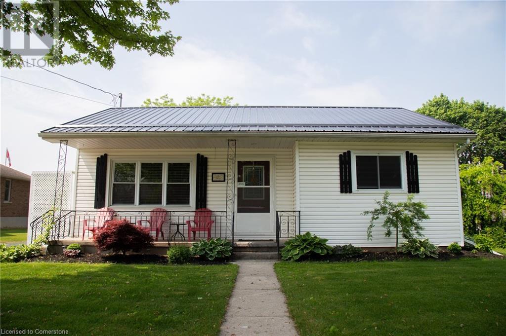 Property at 831 MAIN Street image 2