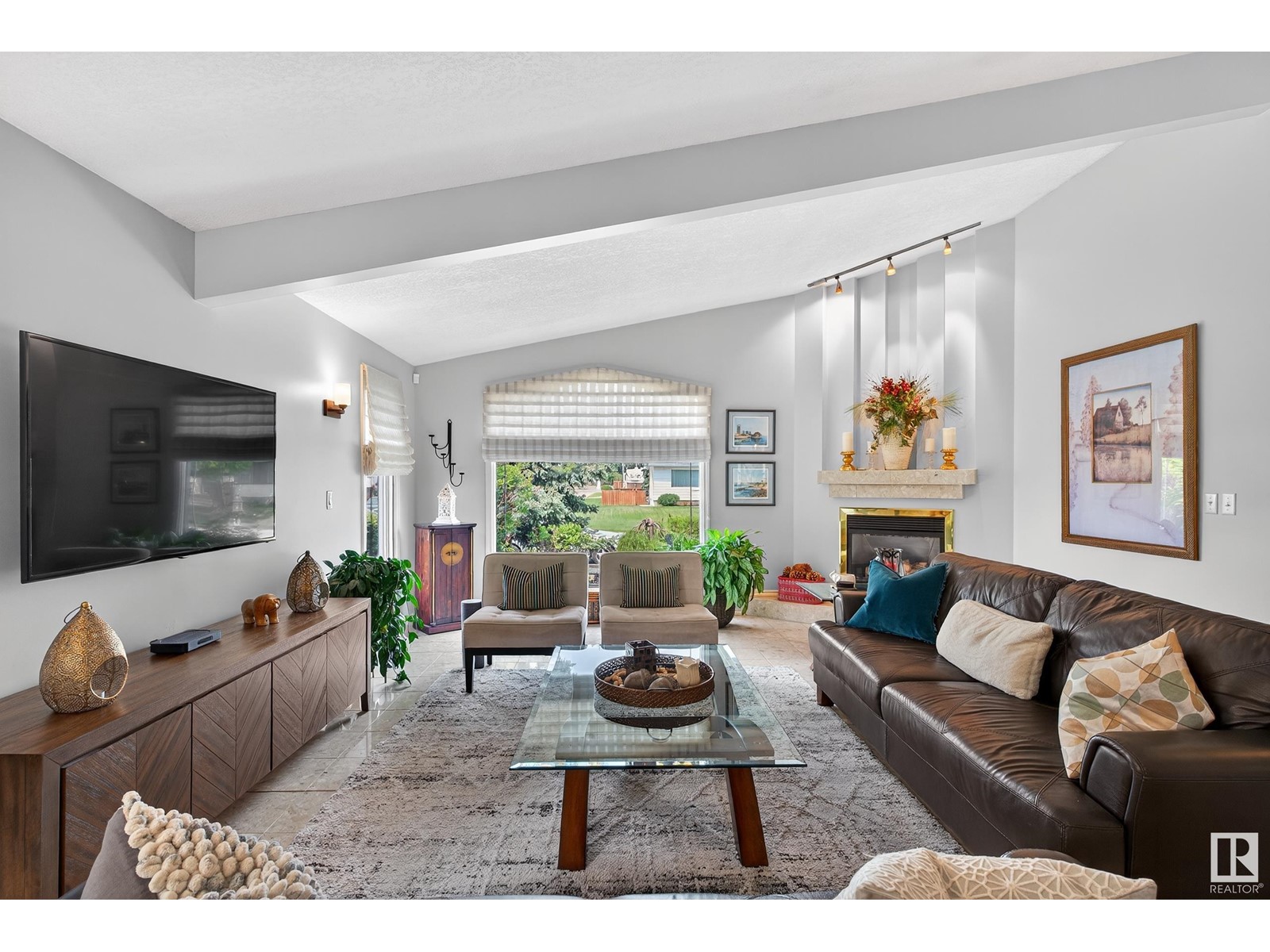 Property at 7819 136 AV NW image 5