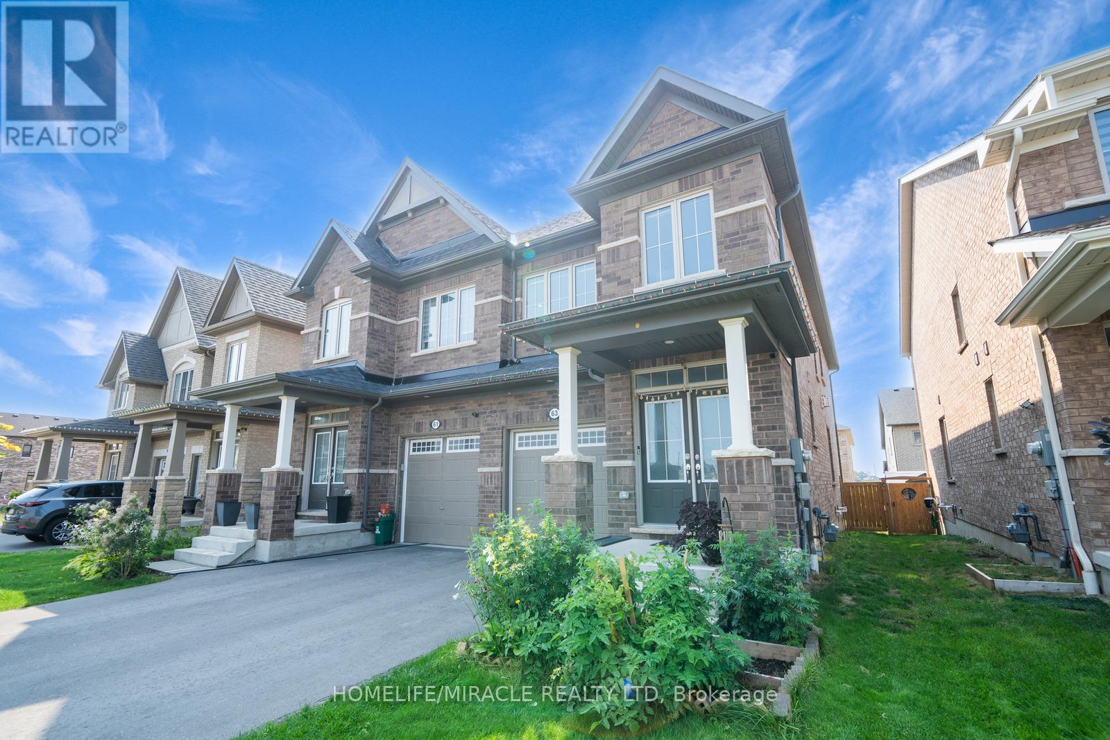 63 AUCKLAND DRIVE, Whitby, Ontario