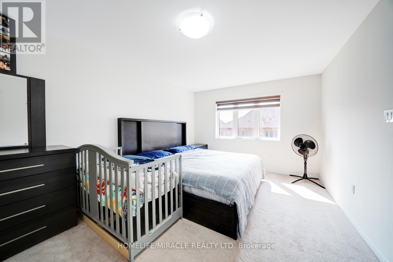 63 Auckland Drive, Whitby, Ontario  L1P 0H4 - Photo 31 - E12202279