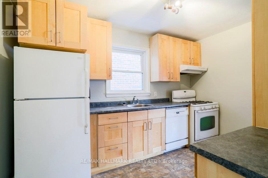 Main - 18 Northview Avenue, Toronto, Ontario  M1N 1W1 - Photo 3 - E12202293