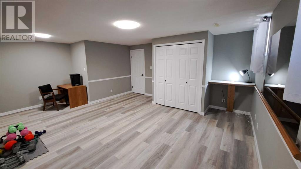 124 Mt Blakiston Bay W, Lethbridge, Alberta  T1K 6K9 - Photo 28 - A2227657