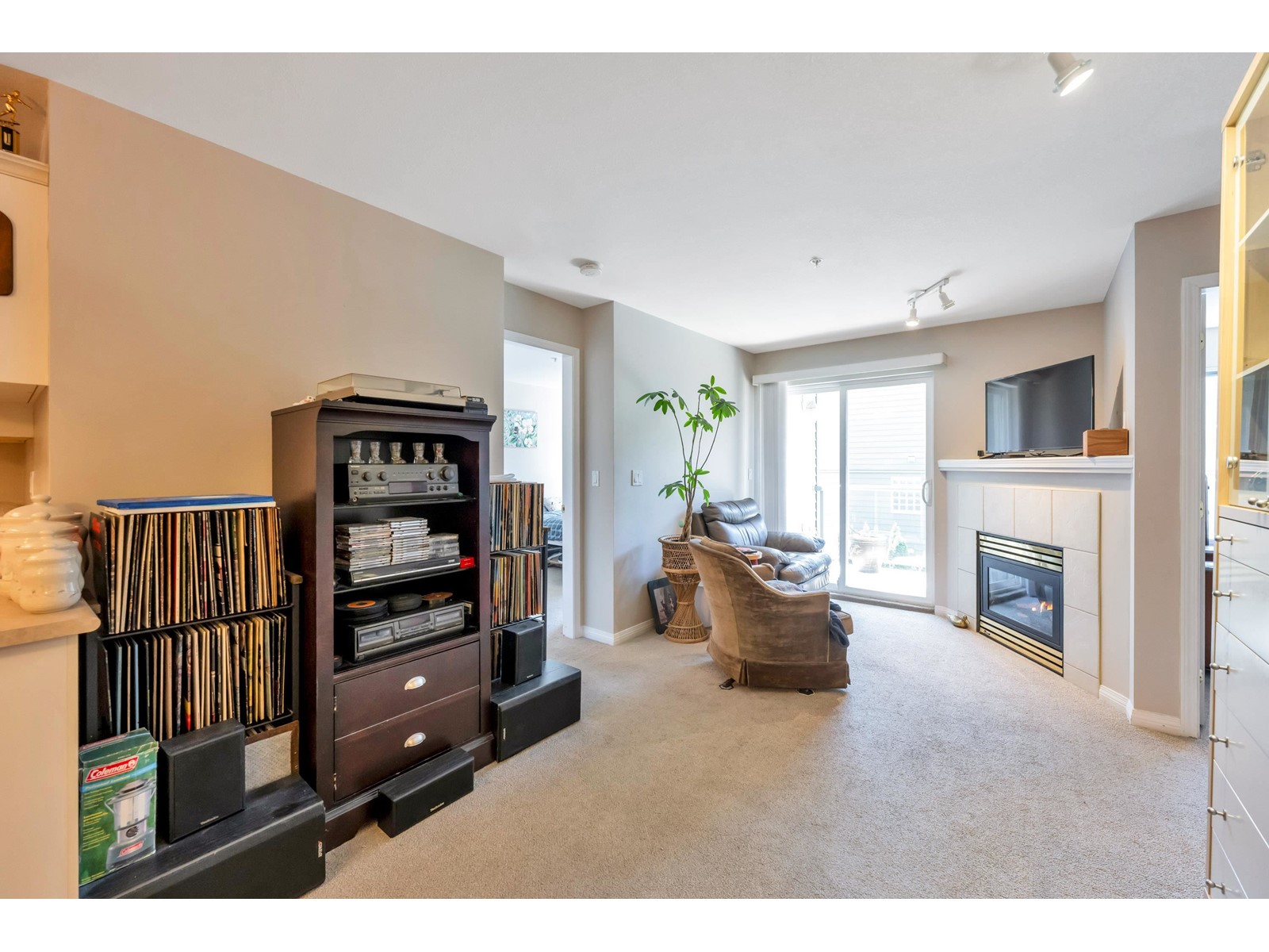 207 1280 Merklin Street, White Rock, British Columbia  V4B 4B9 - Photo 8 - R3011583