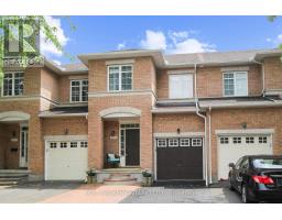 193 DEERCROFT AVENUE, Ottawa, Ontario