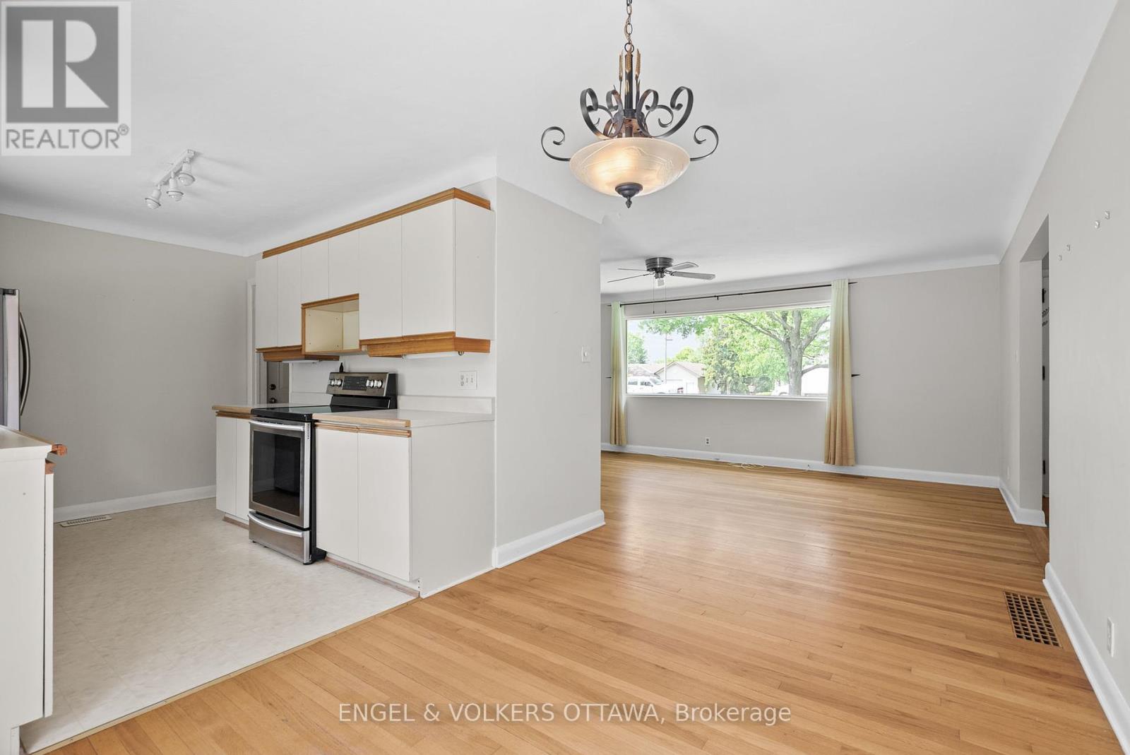803 River Road, Ottawa, Ontario  K4M 0E2 - Photo 10 - X12202365