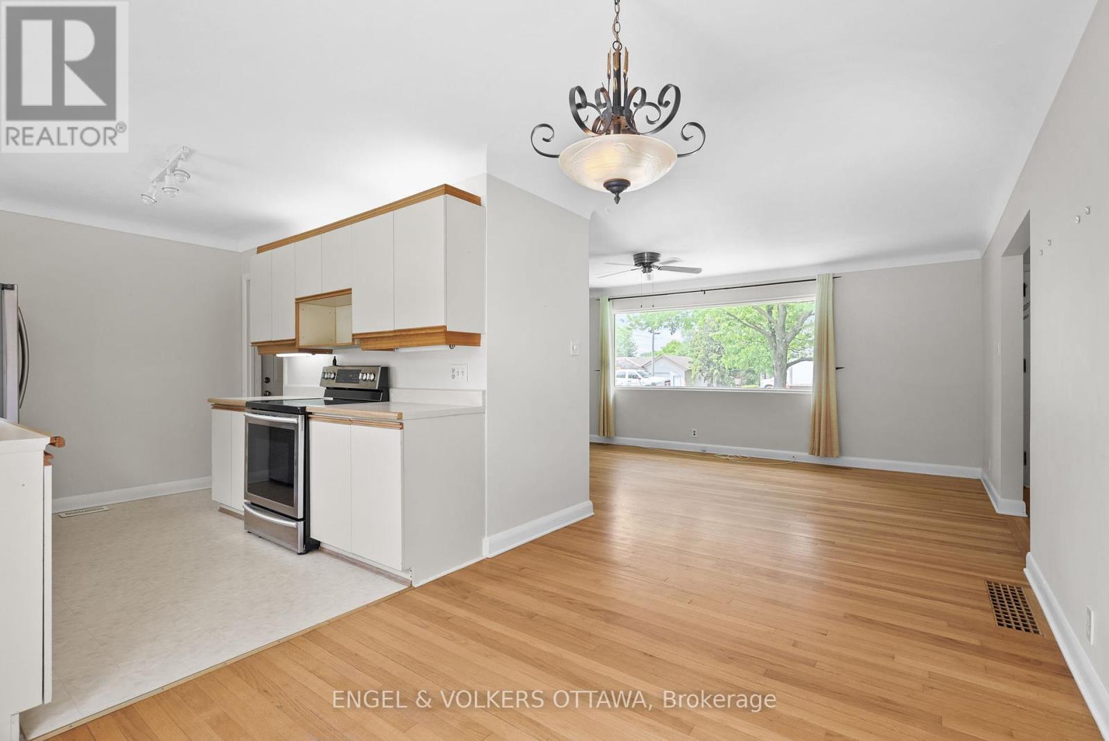 803 River Road, Ottawa, Ontario  K4M 0E2 - Photo 11 - X12202365