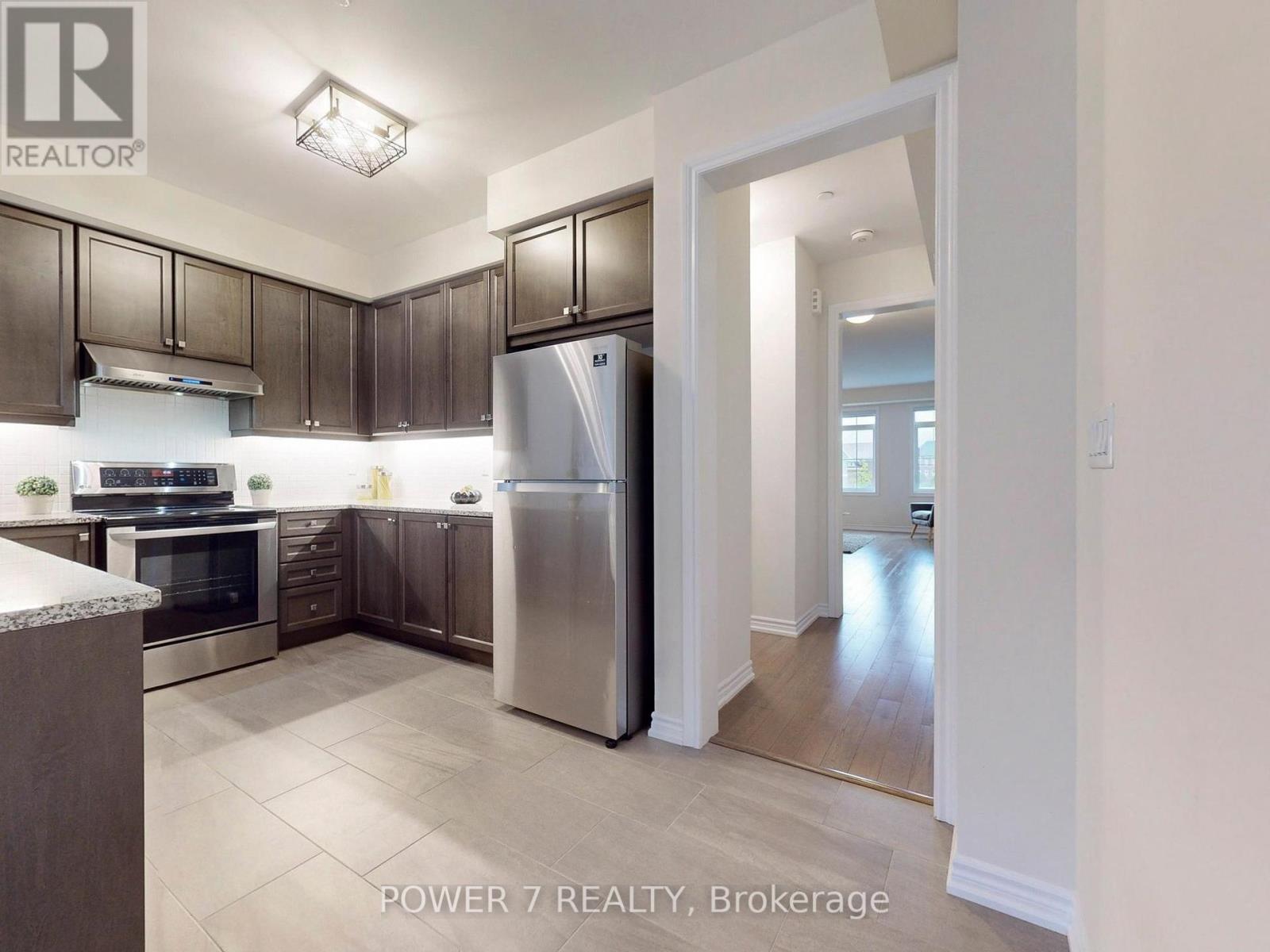 12 Cafaro Lane, Markham, Ontario  L6C 0Z2 - Photo 11 - N12202256