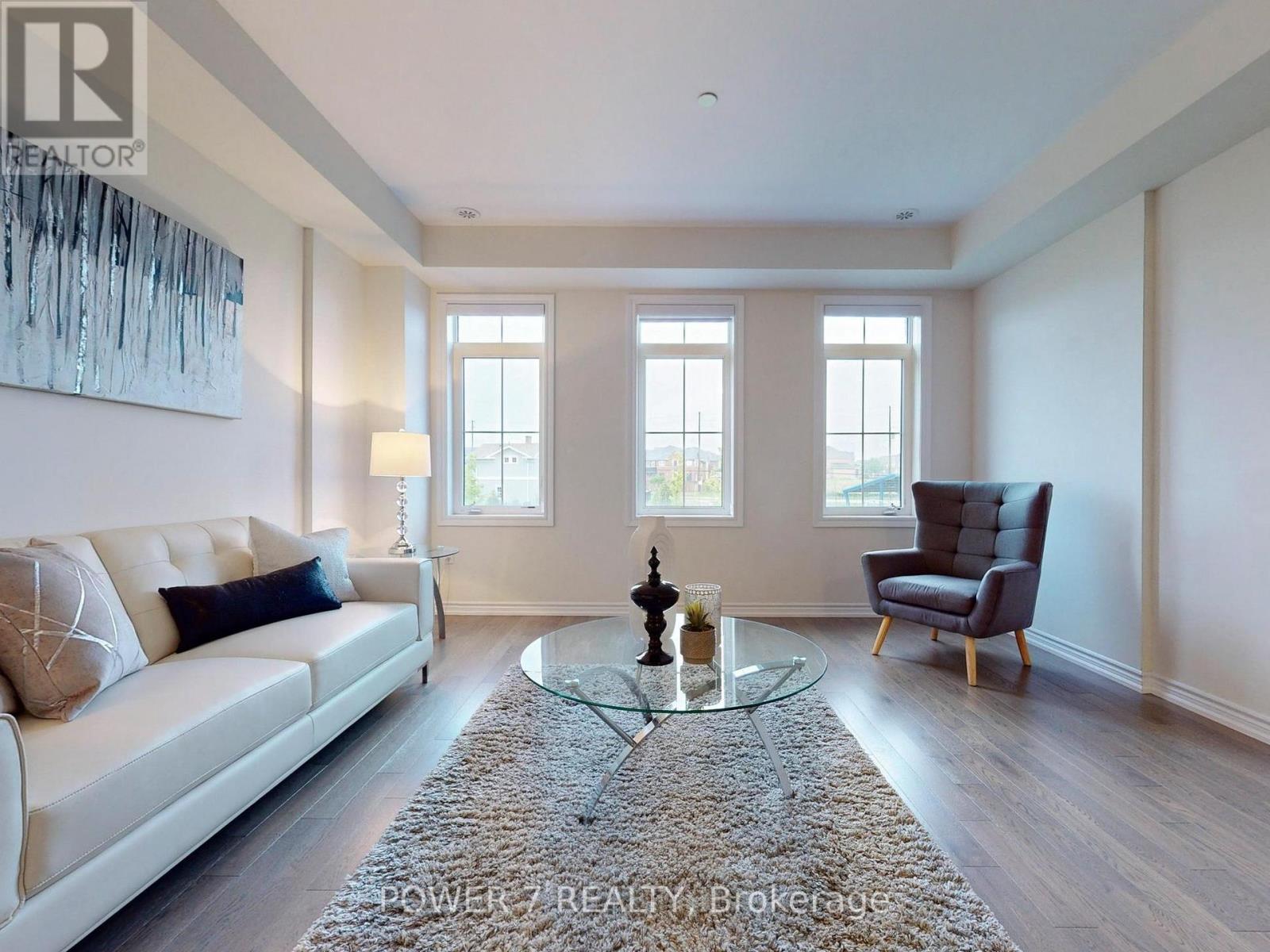 12 Cafaro Lane, Markham, Ontario  L6C 0Z2 - Photo 5 - N12202256