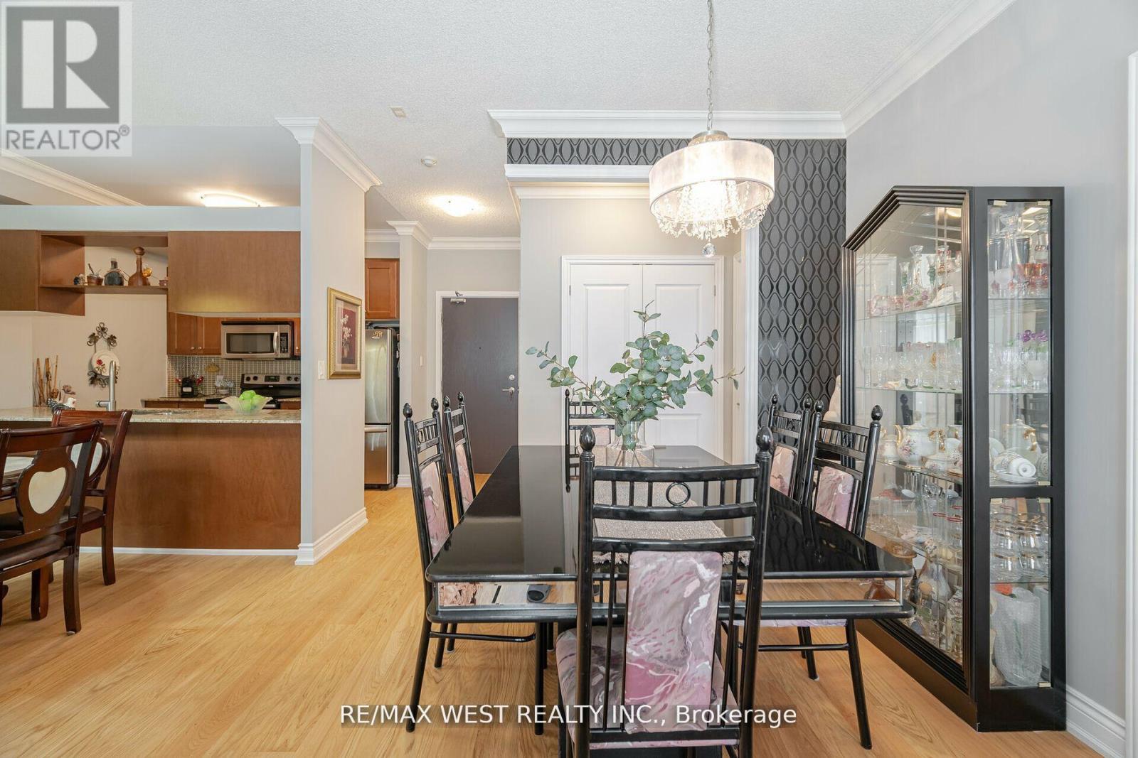 509 - 281 Woodbridge Avenue, Vaughan, Ontario  L4L 0C6 - Photo 12 - N12202339