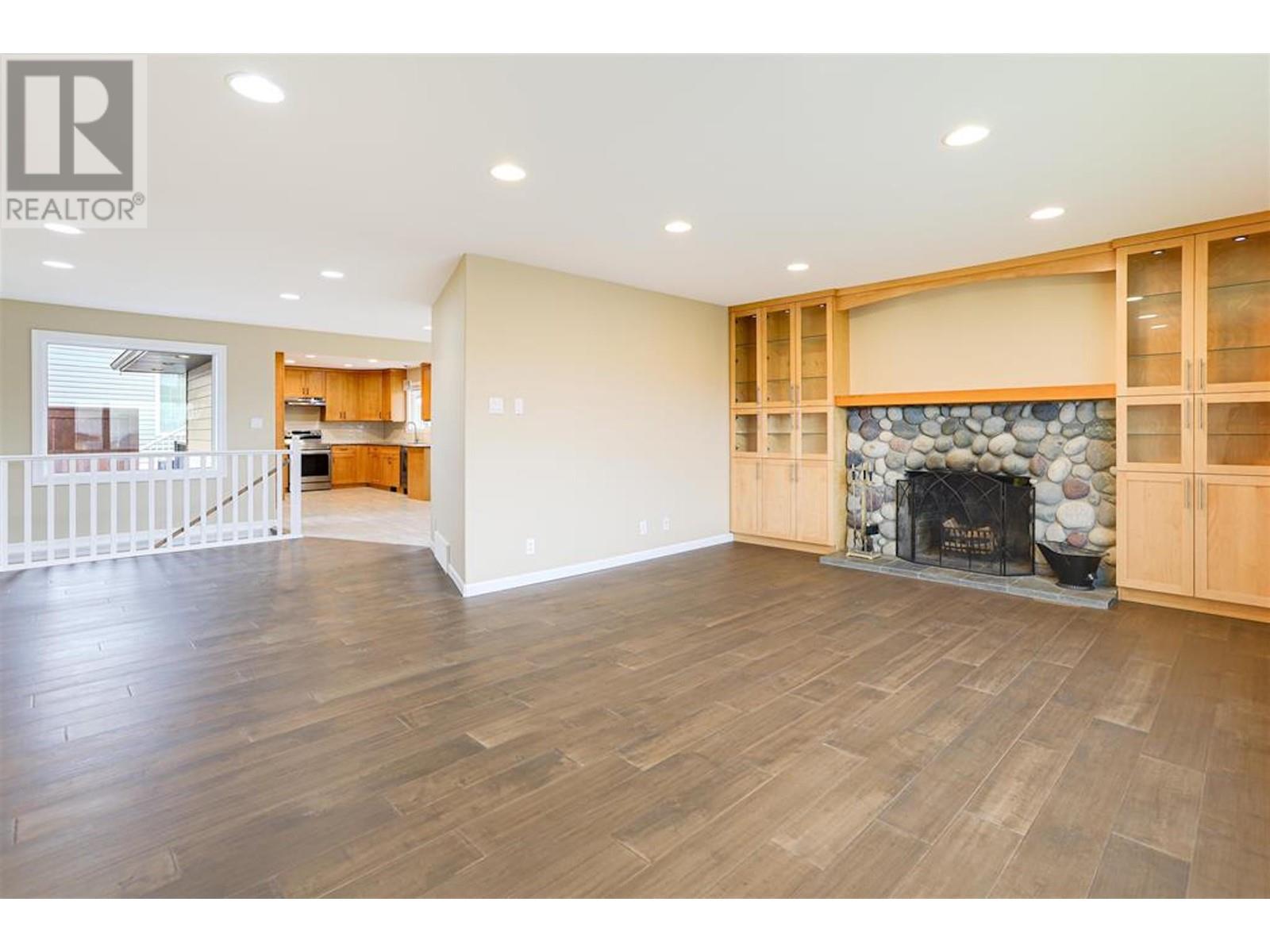 1461 Cormorant Avenue, Kitimat, British Columbia  V8C 1R9 - Photo 8 - R3012249