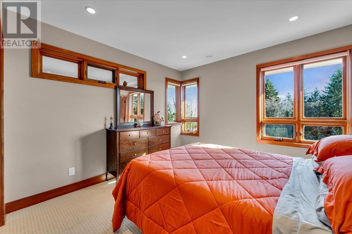 1125 Groveland Court, West Vancouver, British Columbia  V7S 1Z7 - Photo 25 - R2985873