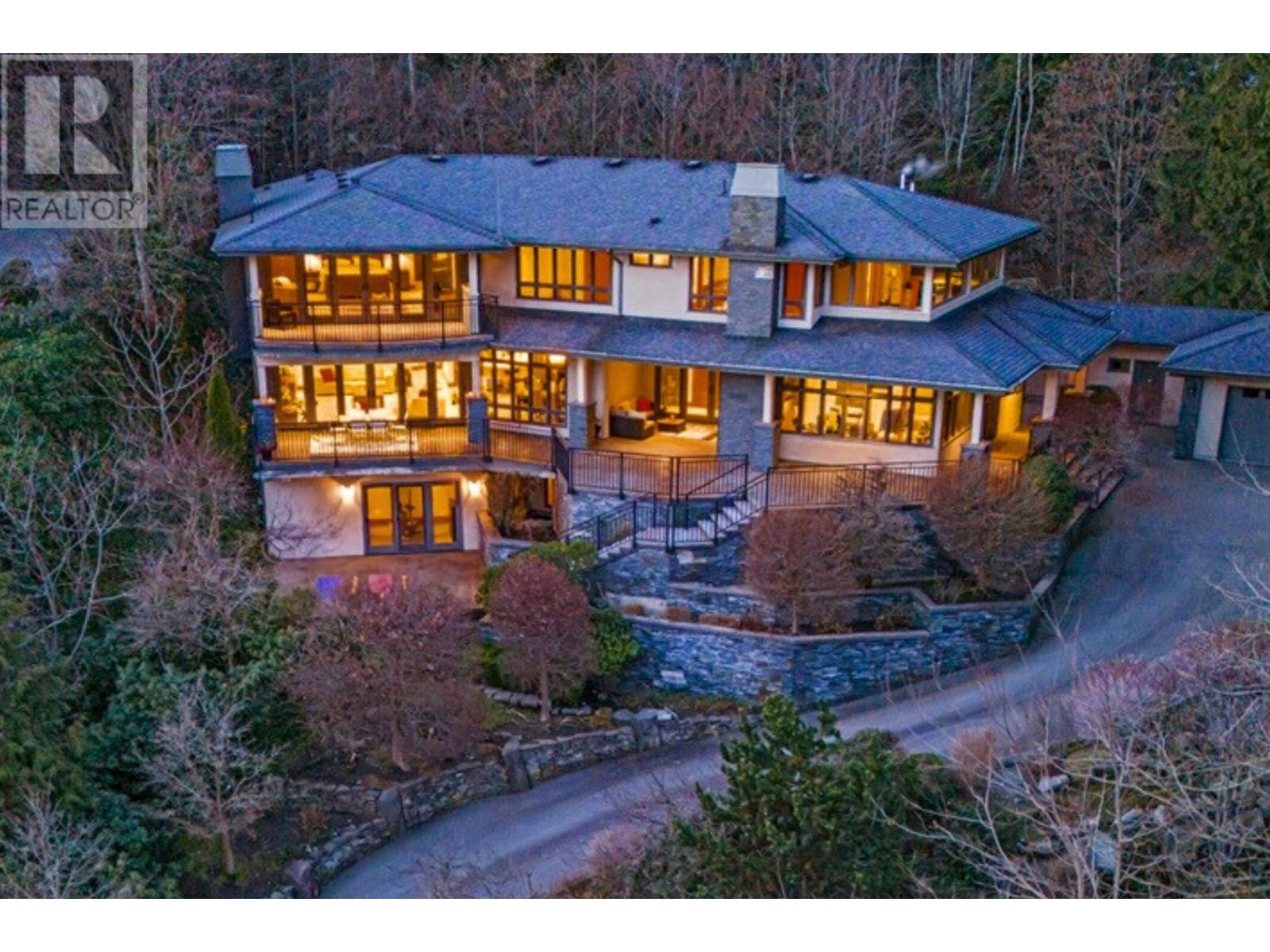 1125 Groveland Court, West Vancouver, British Columbia  V7S 1Z7 - Photo 2 - R2985873