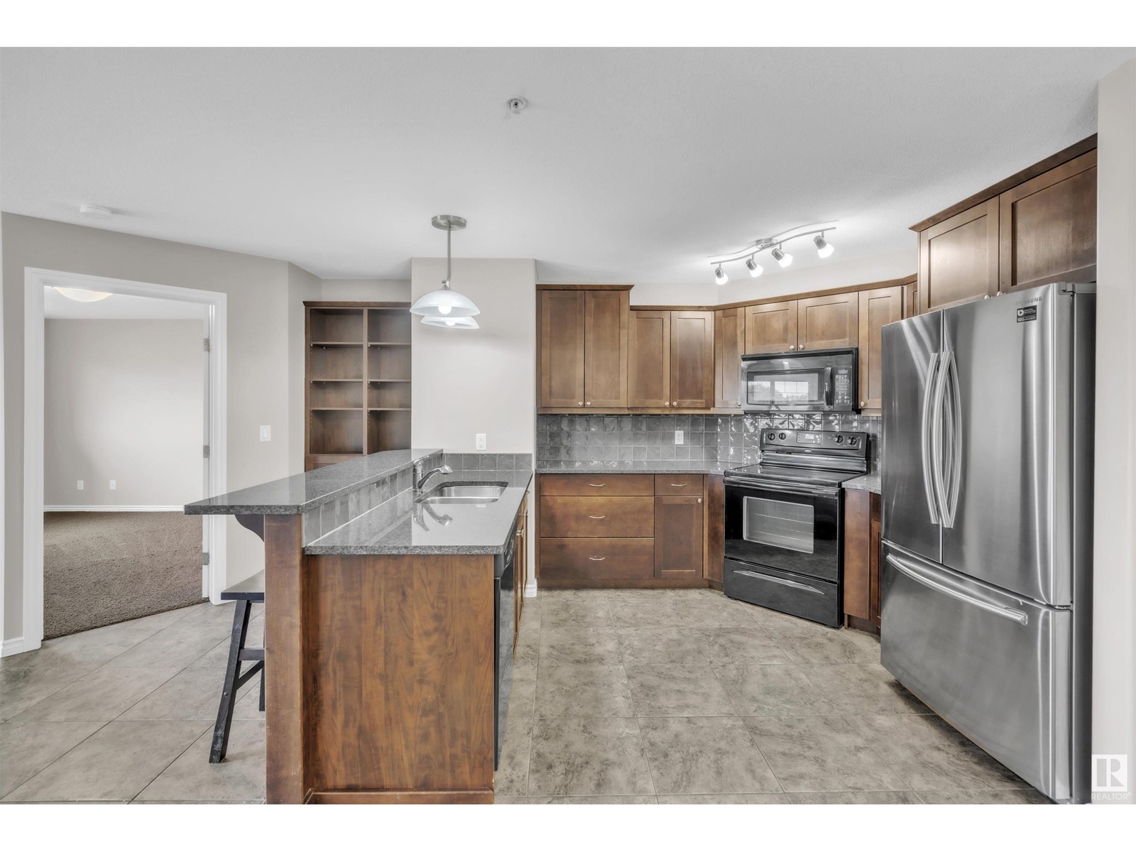 3303 901 16 St, Cold Lake, Alberta  T9M 0C3 - Photo 5 - E4432230