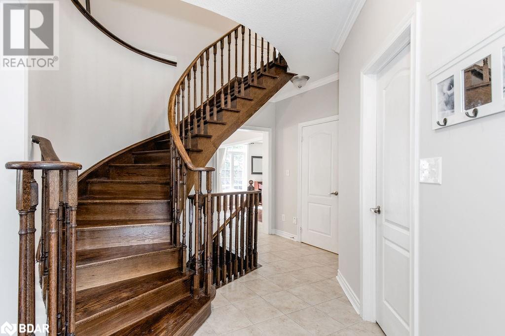61 The Queensway, Barrie, Ontario  L4M 7J3 - Photo 24 - 40729293