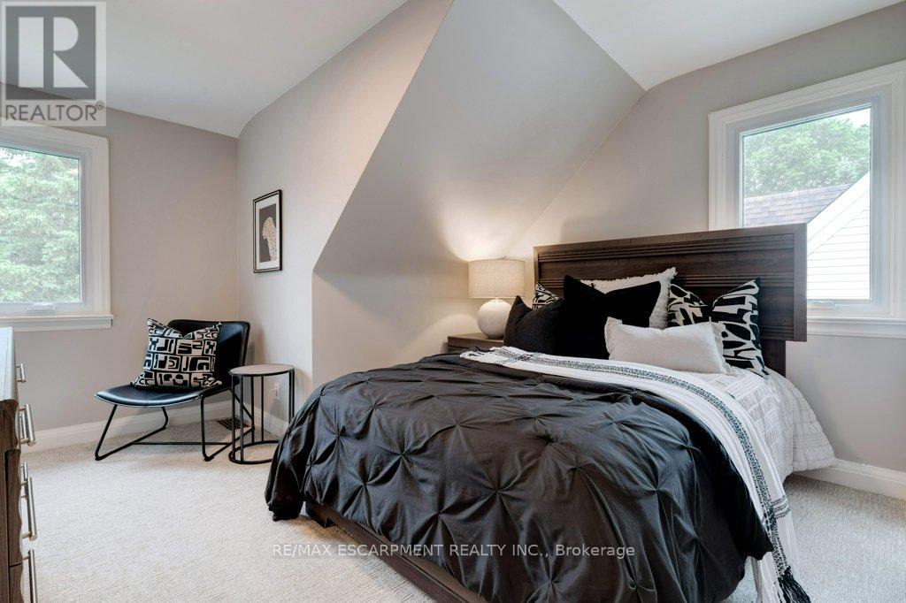 282 Pine Cove Road, Burlington (Roseland), Ontario  L7N 1W2 - Photo 25 - W12202223