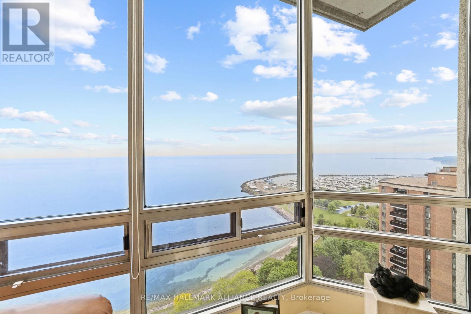 Ph6 - 2180 Marine Dr Drive, Oakville, Ontario  L6L 5V2 - Photo 11 - W12202230