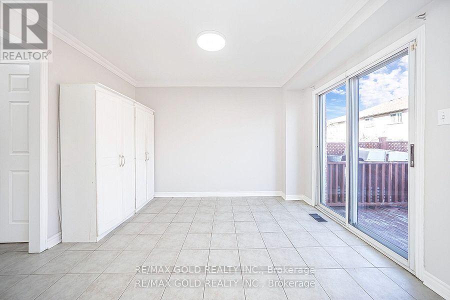 170 Desert Sand Drive, Brampton, Ontario  L6R 1P8 - Photo 22 - W12202250