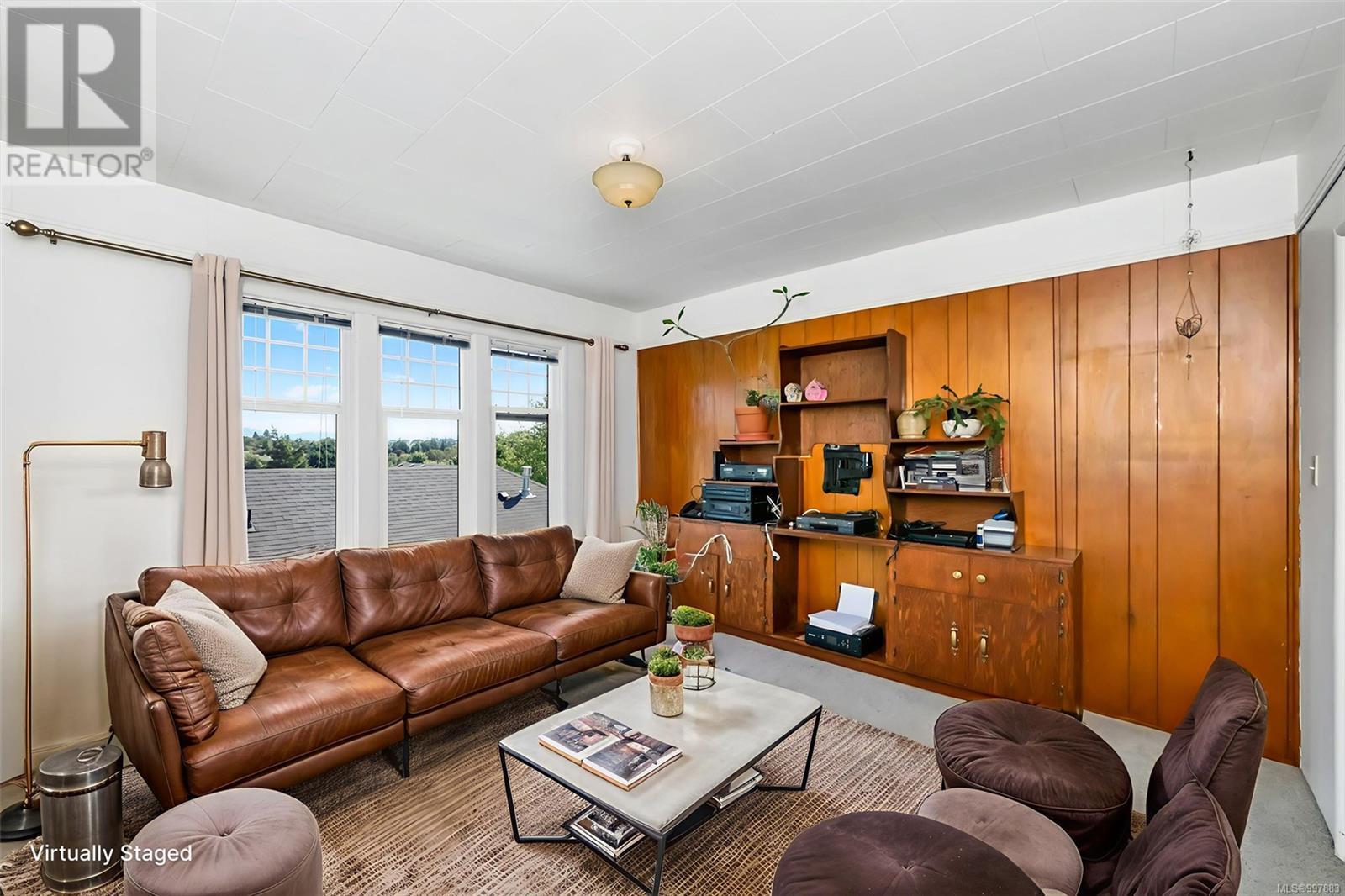 Property at 2651 Cedar Hill Rd image 3