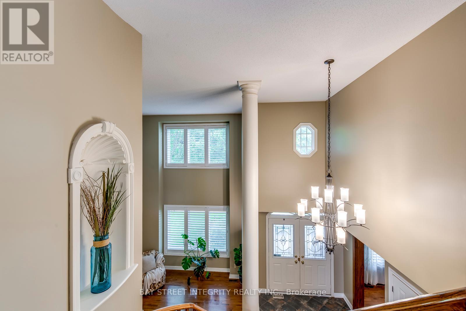 1054 Summit Ridge Drive, Oakville, Ontario  L6M 3K9 - Photo 23 - W12202264