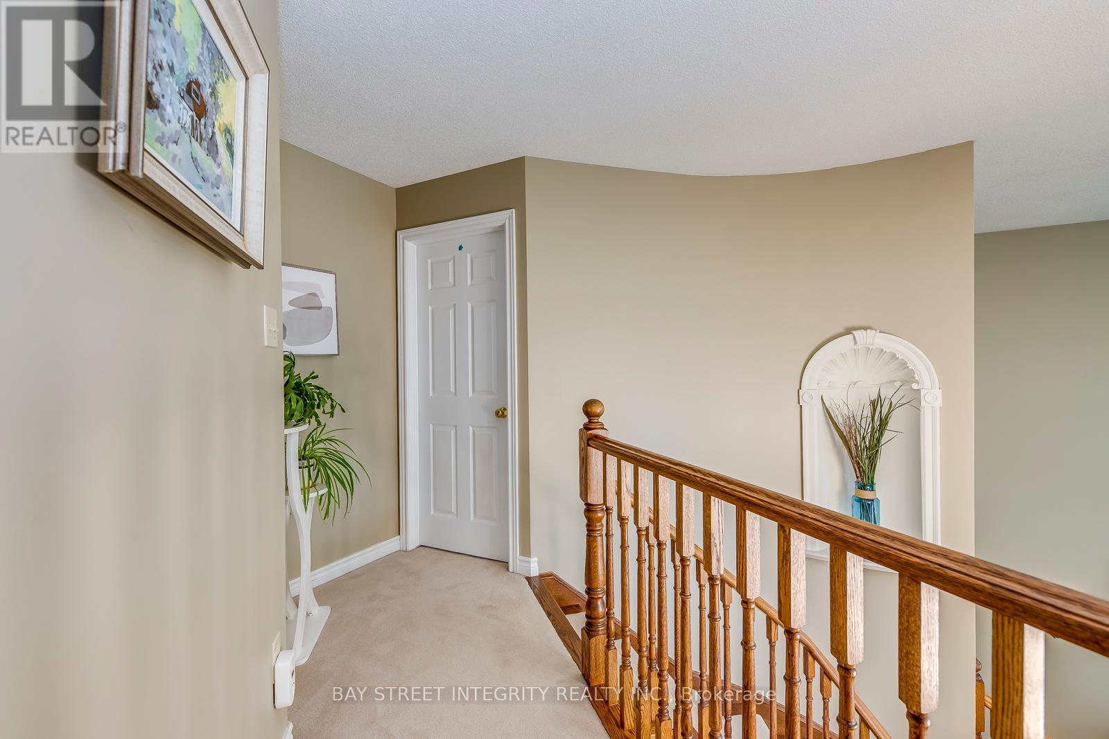 1054 Summit Ridge Drive, Oakville, Ontario  L6M 3K9 - Photo 25 - W12202264