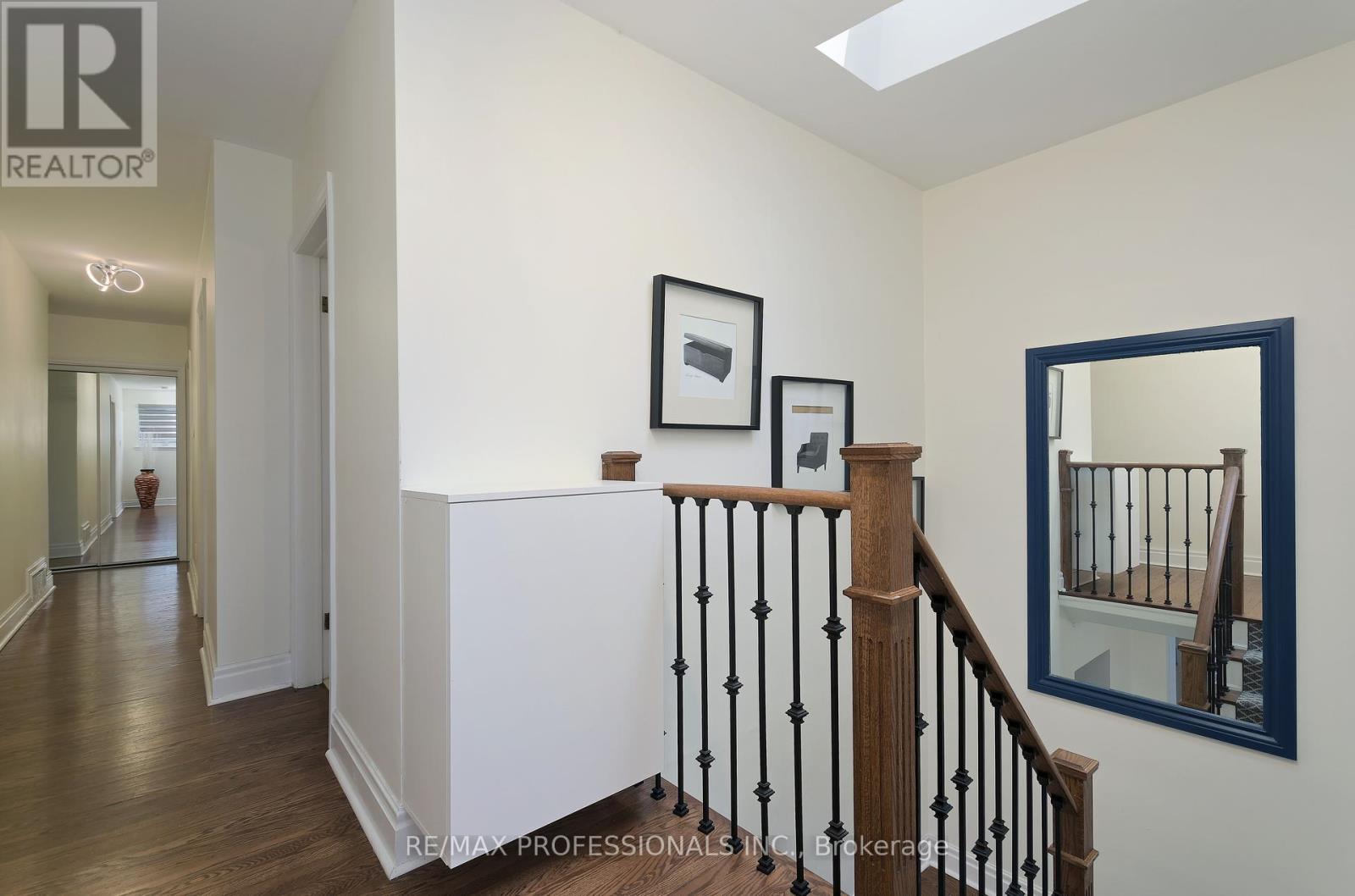 56 Silverthorne Bush Drive, Toronto (Markland Wood), Ontario  M9C 2X8 - Photo 23 - W12202283