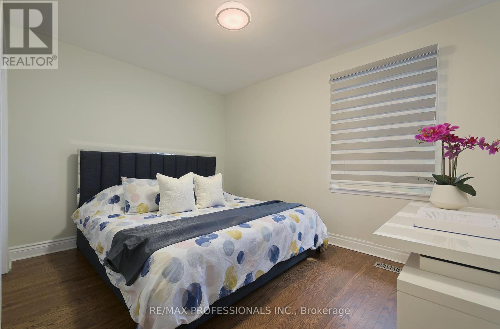 56 Silverthorne Bush Drive, Toronto (Markland Wood), Ontario  M9C 2X8 - Photo 28 - W12202283