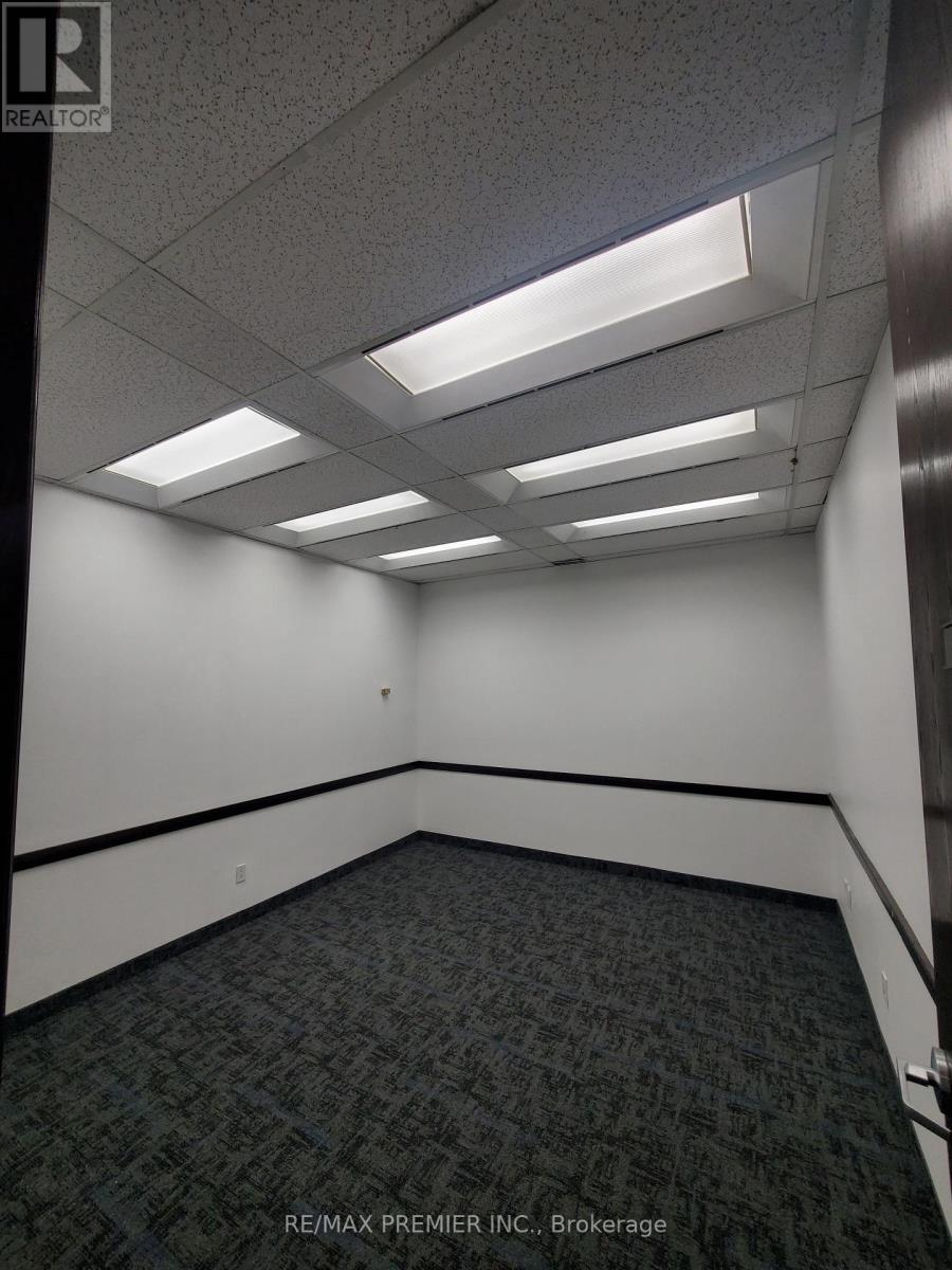 500a - 3200 Dufferin Street, Toronto, Ontario  M6A 2T3 - Photo 15 - W12202353