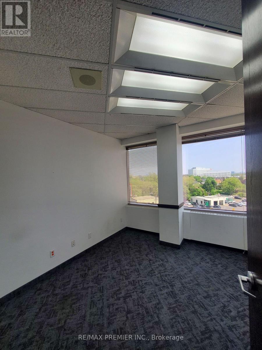 500a - 3200 Dufferin Street, Toronto, Ontario  M6A 2T3 - Photo 7 - W12202353