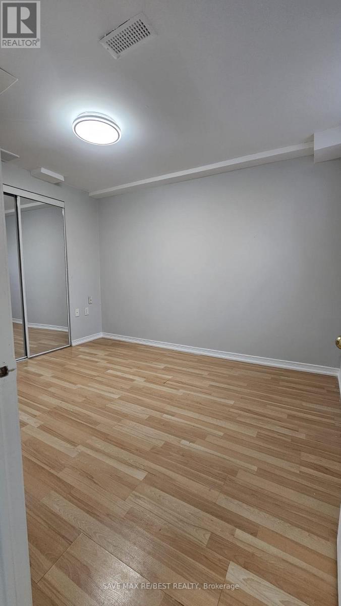 Bsmt - 1204 Prestonwood Crescent, Mississauga, Ontario  L5V 2V3 - Photo 10 - W12202354