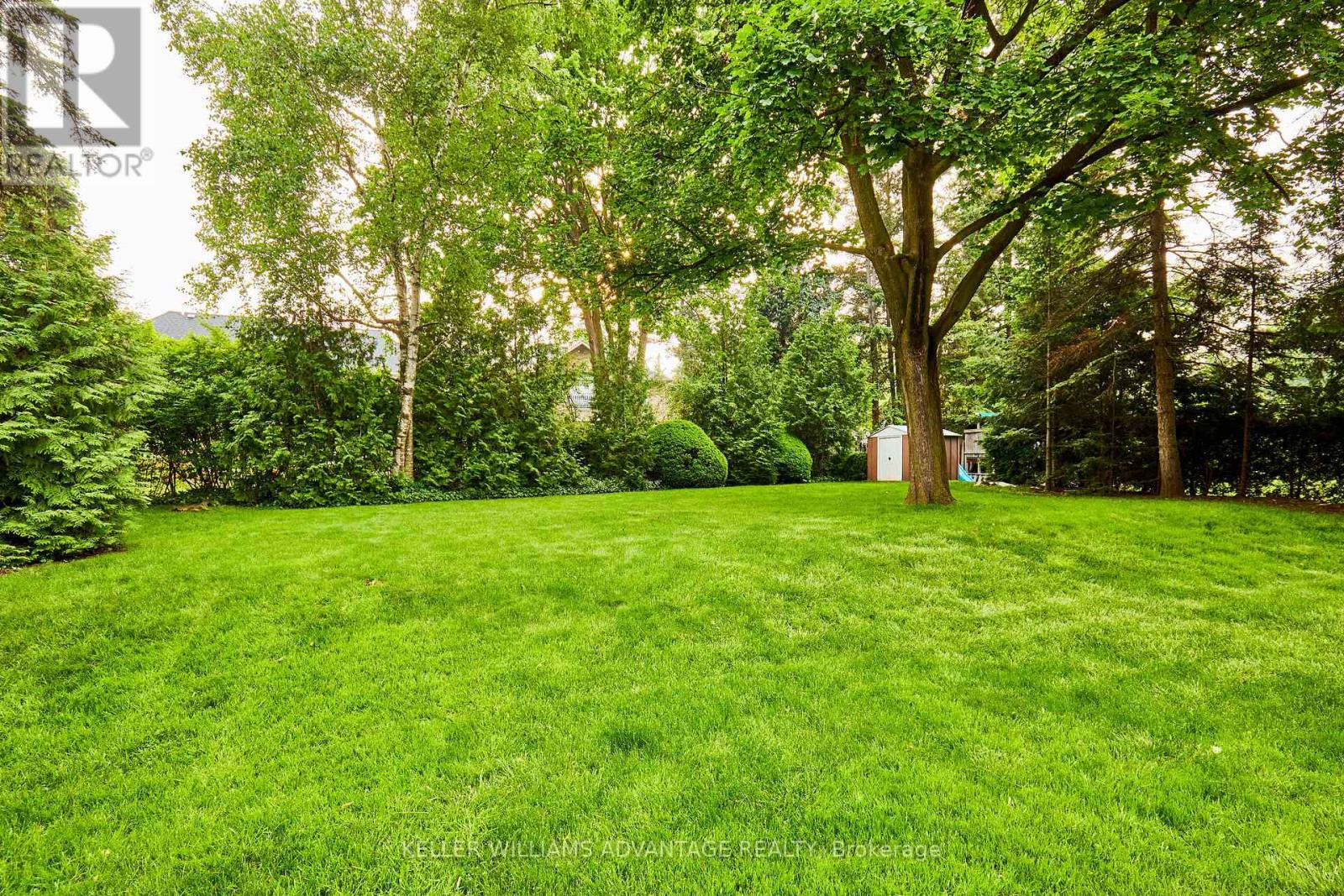 8 Hilldowntree Road, Toronto, Ontario  M9A 2Z5 - Photo 25 - W12202359