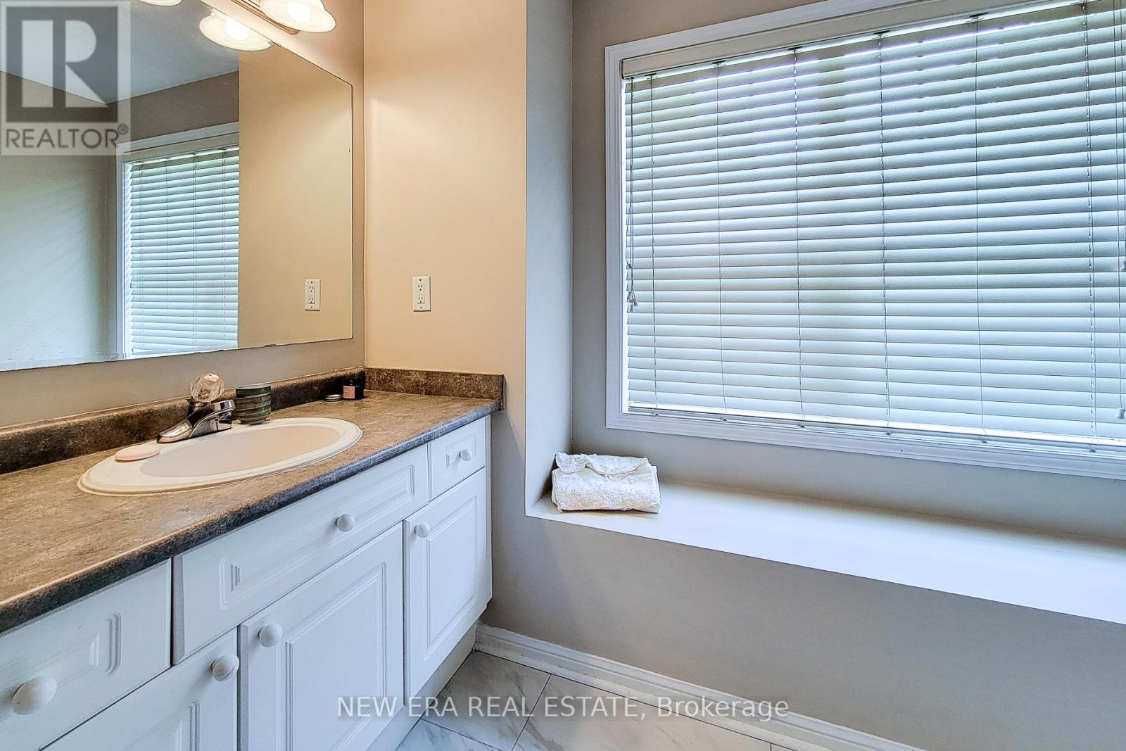 619 Porter Way, Milton, Ontario  L9T 5V9 - Photo 32 - W12202423