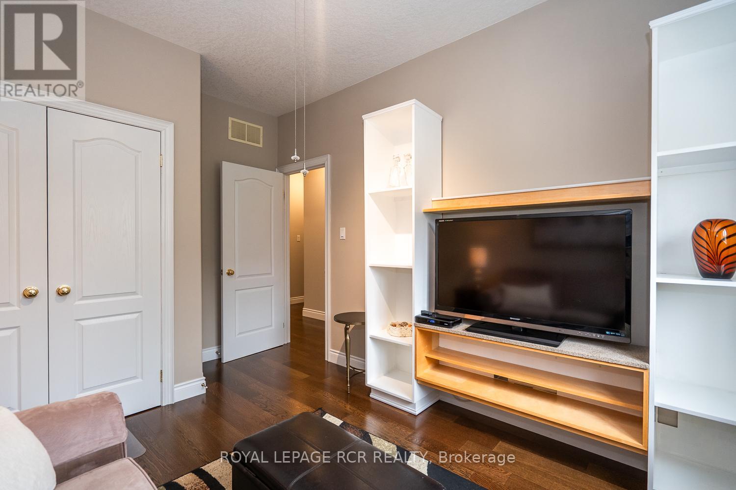 39 Dinnick Crescent, Orangeville, Ontario  L9W 0B7 - Photo 16 - W12202424